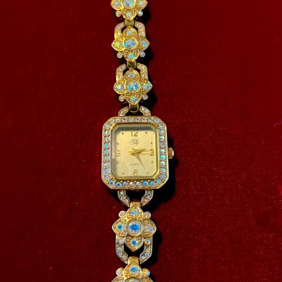 Vintage Kirks Folly Gold Crystal Watch